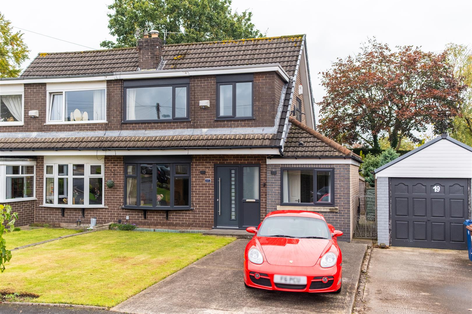 4 bed property in Garsdale Close, Preston